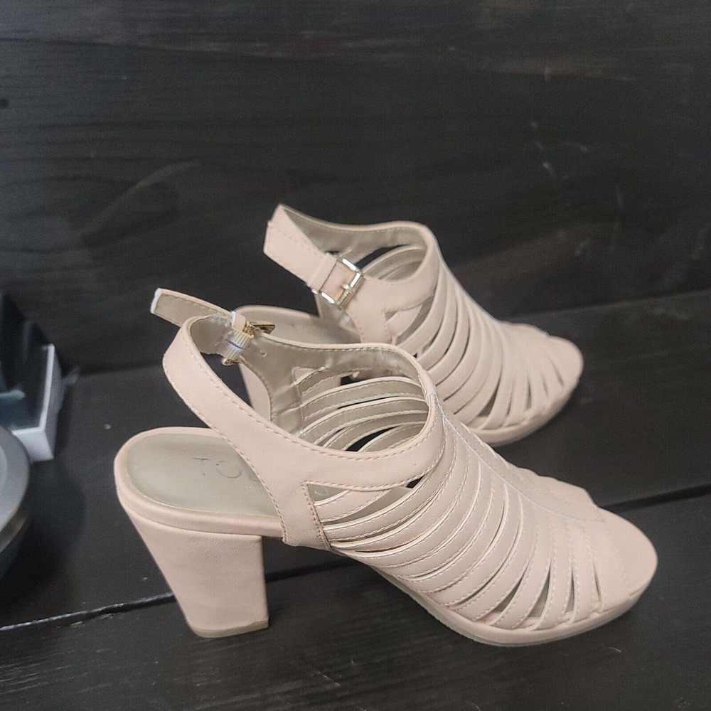 Women Toetos New York Sandals Size 7 Color Pink Dust 3.5" Heel height